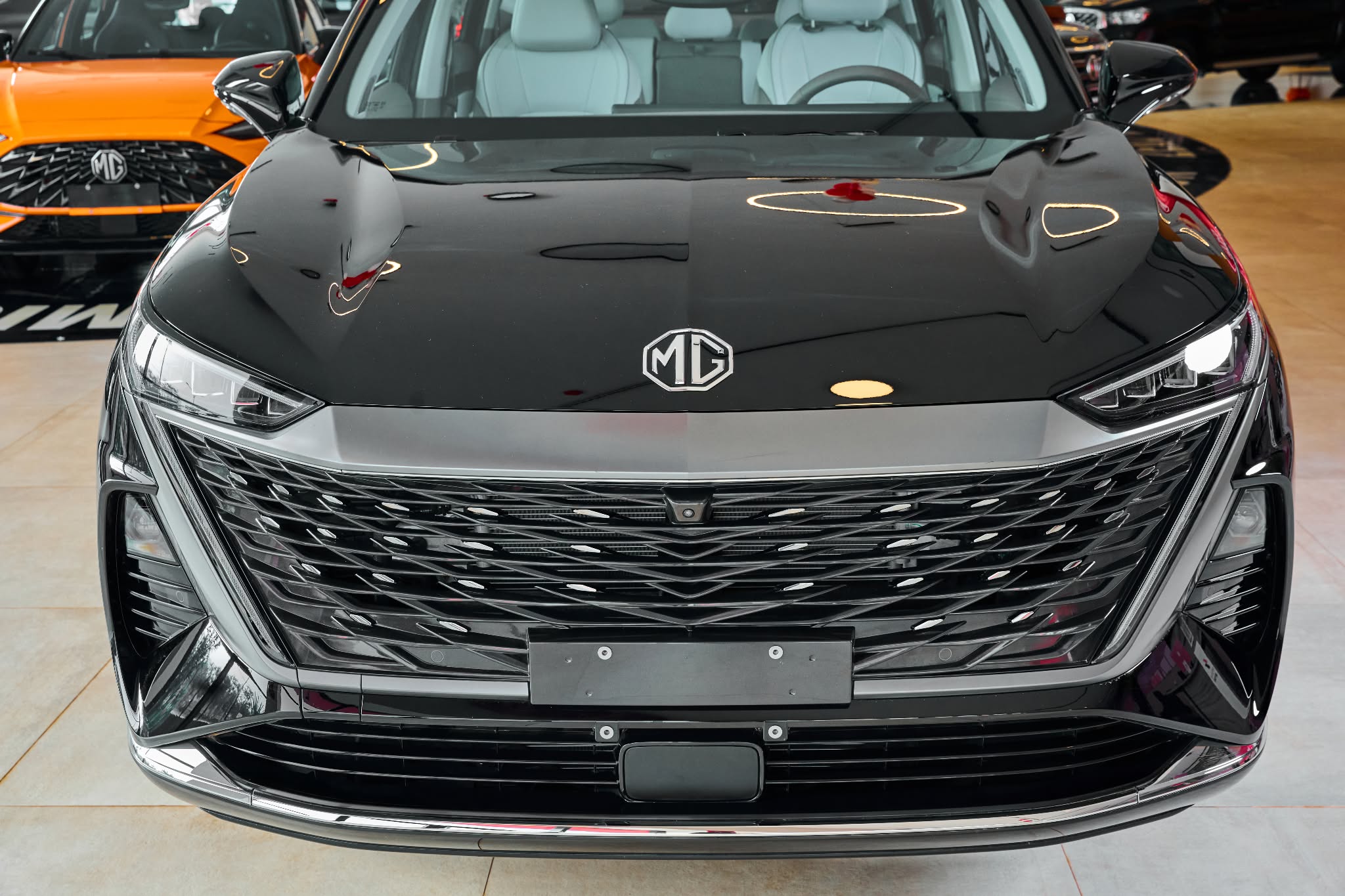 MG RX9 — SUV — vue 4